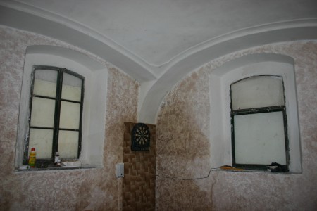 Využití salonku jako herny, 2006